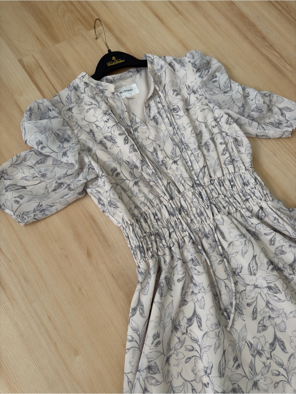 🍉Jill by Jill Stuart Short Sleeve White Floral Dress Gray Puff Sleeves